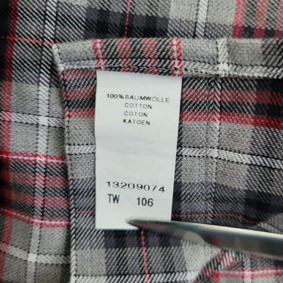 Haupt Fashion Fit Plaid Button Down Shirt Mens Size M Long Sleeve Casual Cotton - Picture 7 of 7